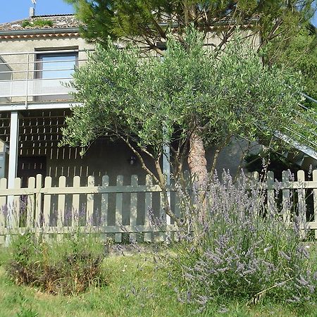 La Cabane De Pepe Emilien Bed & Breakfast Chomerac Ngoại thất bức ảnh